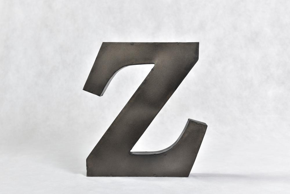 Deko-Buchstabe zum Hängen ca. 31 cm hoch Z Stahl Vintage Schwarz